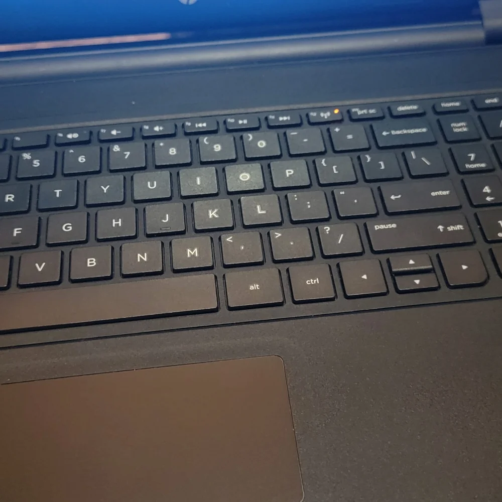 HP BLACK LAPTOP 17